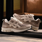 LANÇAMENTO EXCLUSIVO — ASICS GEL-NYC MASCULINO