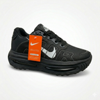 Tênis Nike Vomero 18 – Preto Linha Premium
