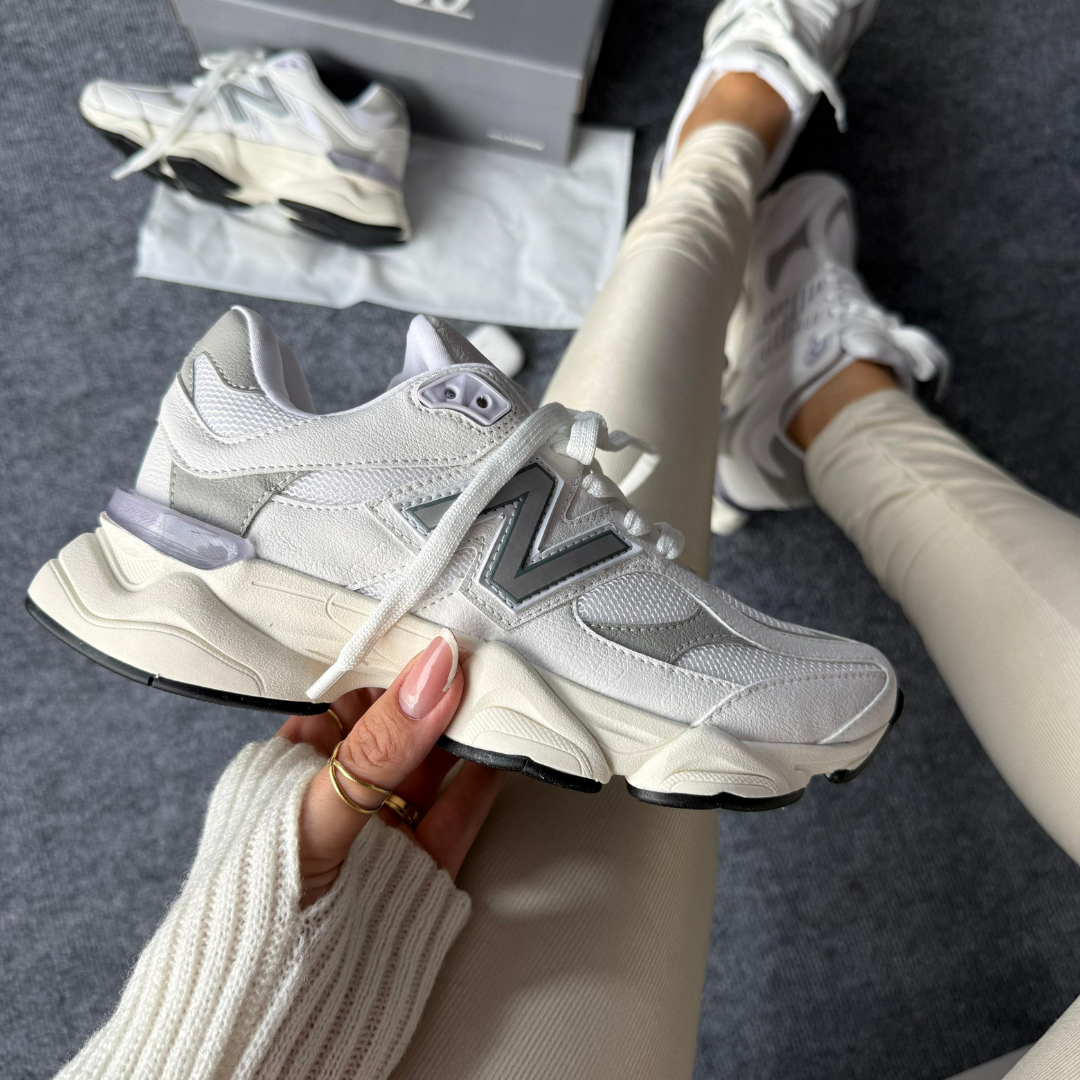 Tênis New Balance 9060