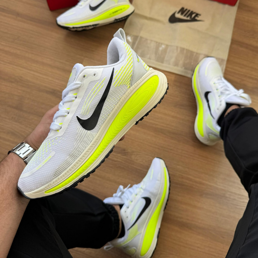 Tênis Nike ZoomX Vomero 18 – Conforto e Performance Premium