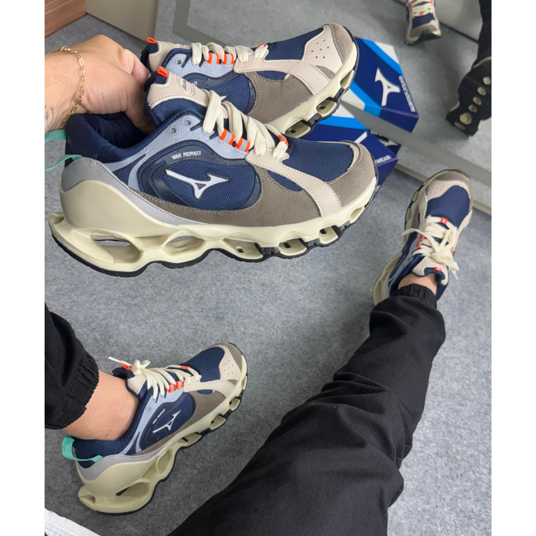 Tênis Mizuno Wave Beta 2 –  Bege Marinho