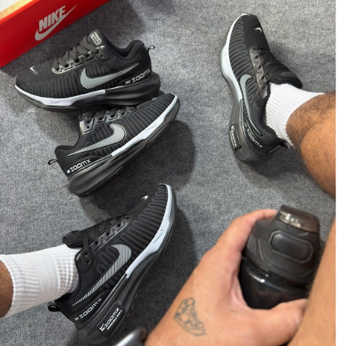 Nike Zoom Basic – Preto/Branco (Masculino)