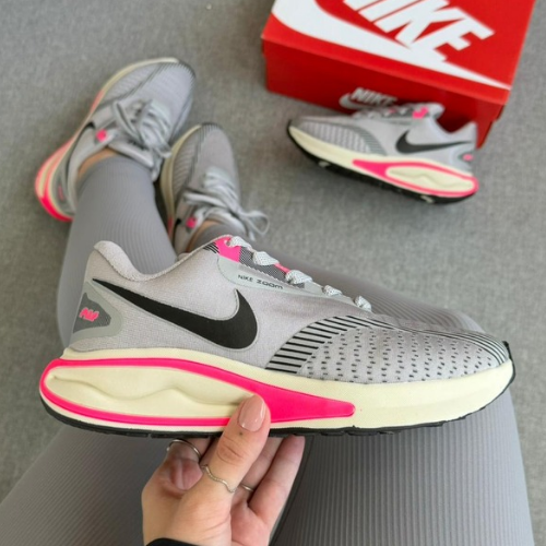 Nike Air Zoom – Cinza/Pink (Feminino)