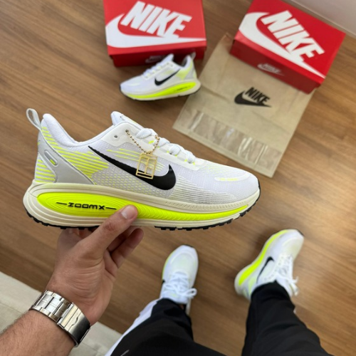 Nike ZoomX Vomero 18 – Masculino