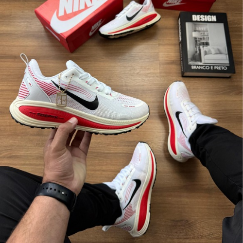 Nike ZoomX Vomero 18 – Masculino