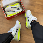 Nike ZoomX Vomero 18 – Masculino
