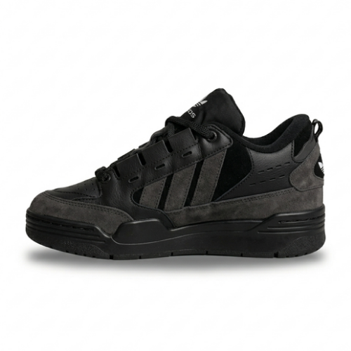 ADIDAS 2000 – ESTILO URBANO COM CONFORTO E ATITUDE