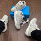 ADIDAS 2000 – ESTILO URBANO COM CONFORTO E ATITUDE