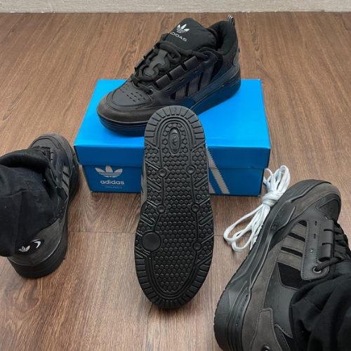 ADIDAS 2000 – ESTILO URBANO COM CONFORTO E ATITUDE