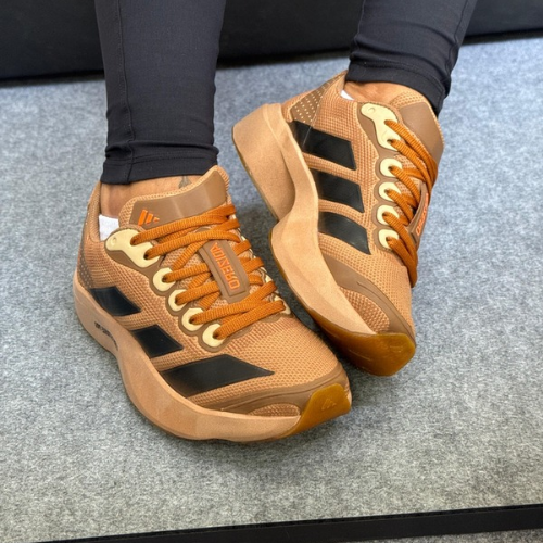 Adidas Adizero Boston 13 – Caramelo/Preto