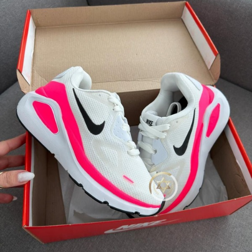 Nike Structure Feminino — Linha Premium