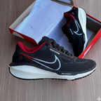 Tênis Unissex Nike Vomero 17