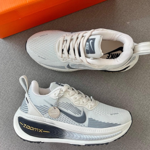 NIKE VOMERO 18 – OFF/ WHITE PRETO