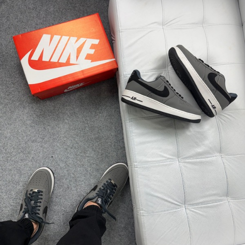 Nike Air Force — Grafite/Branco/Preto