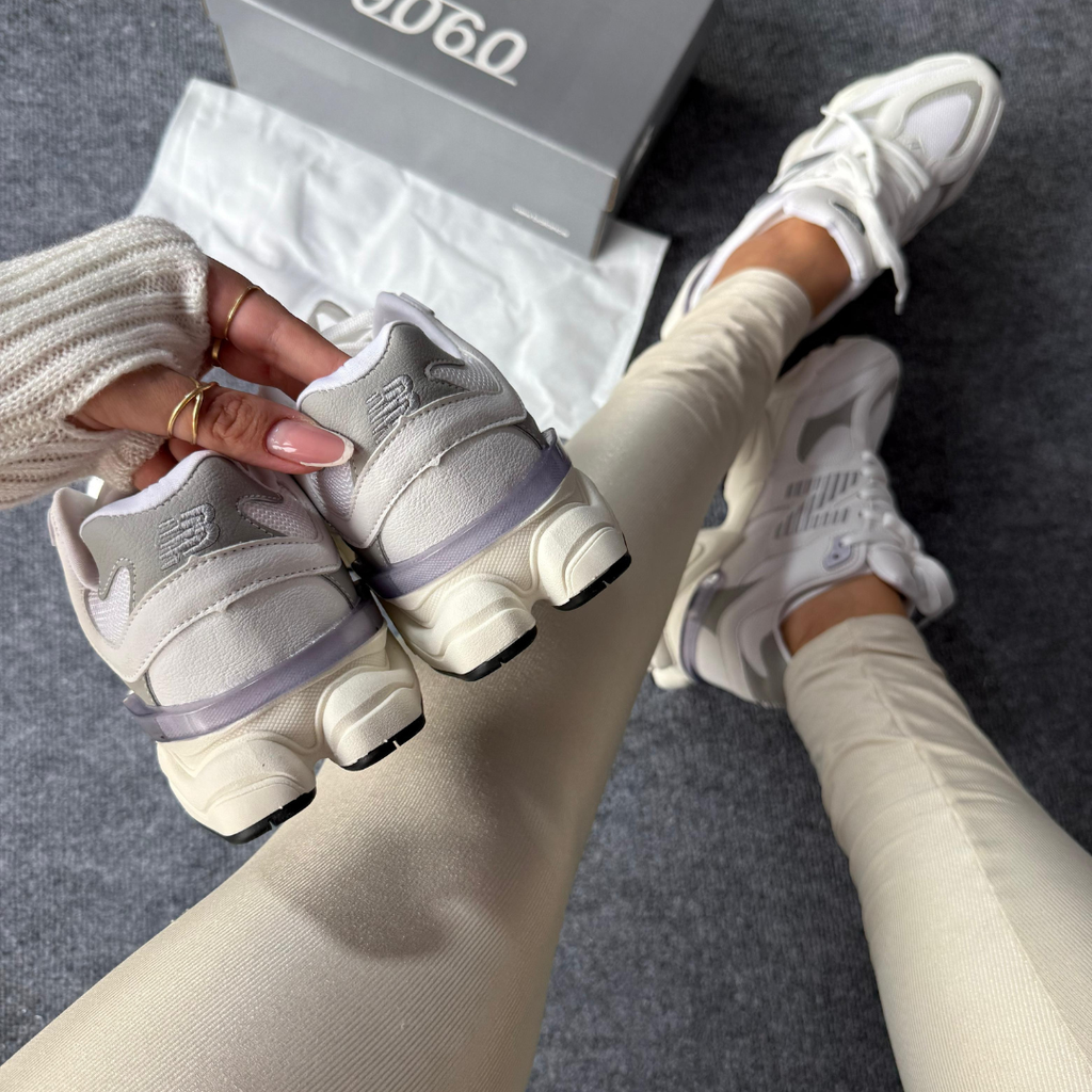 Tênis New Balance 9060