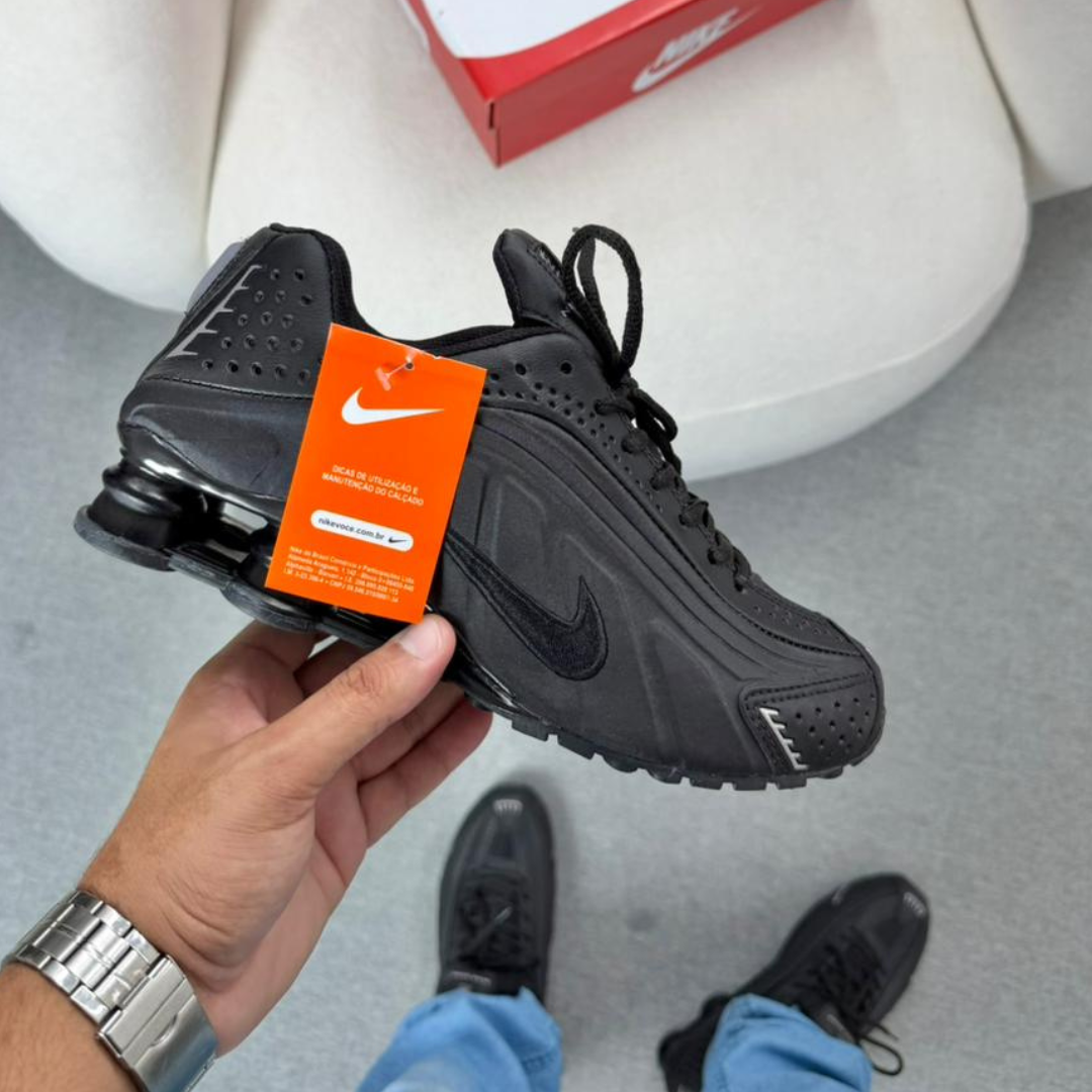 Tênis Nike R4 – Preto Linha Premium