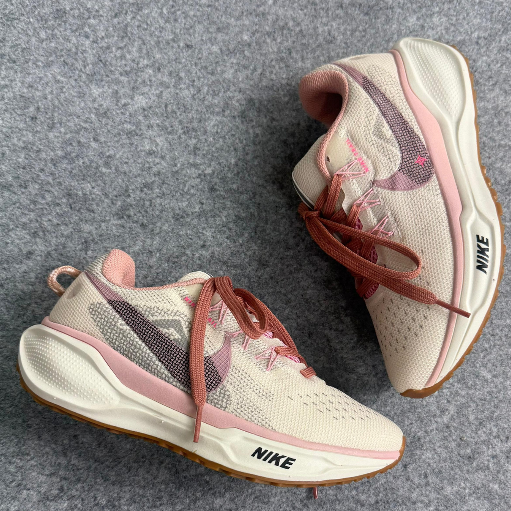 Tênis Nike Pegasus Trail – Off Nude