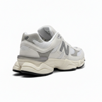 Tênis New Balance 9060