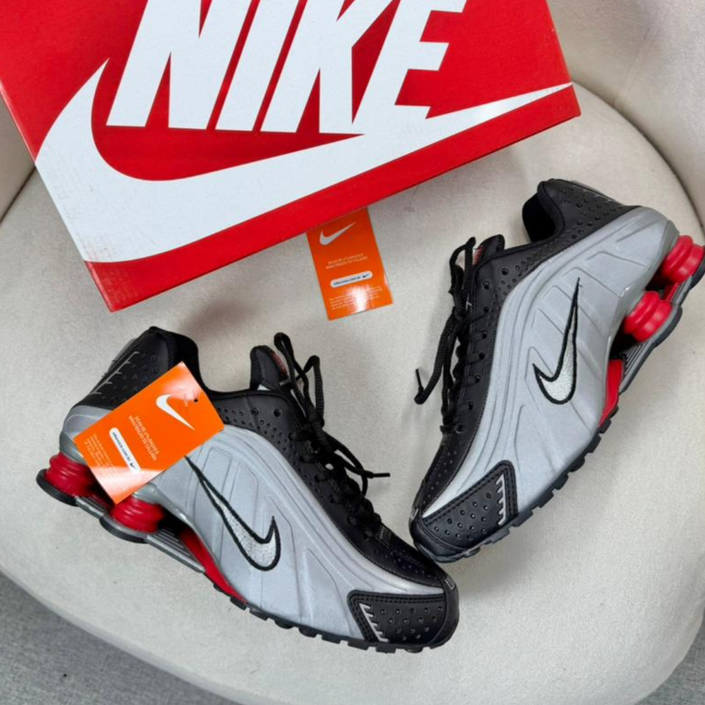 Tênis Nike R4 – Preto/Cinza-Vermelho Linha Premium