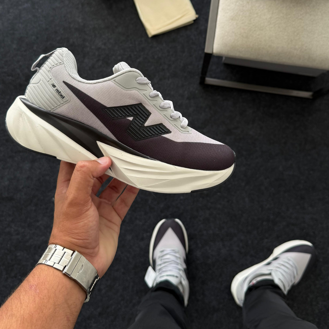 Tênis New Balance FuelCell Rebel – Cinza/Preto
