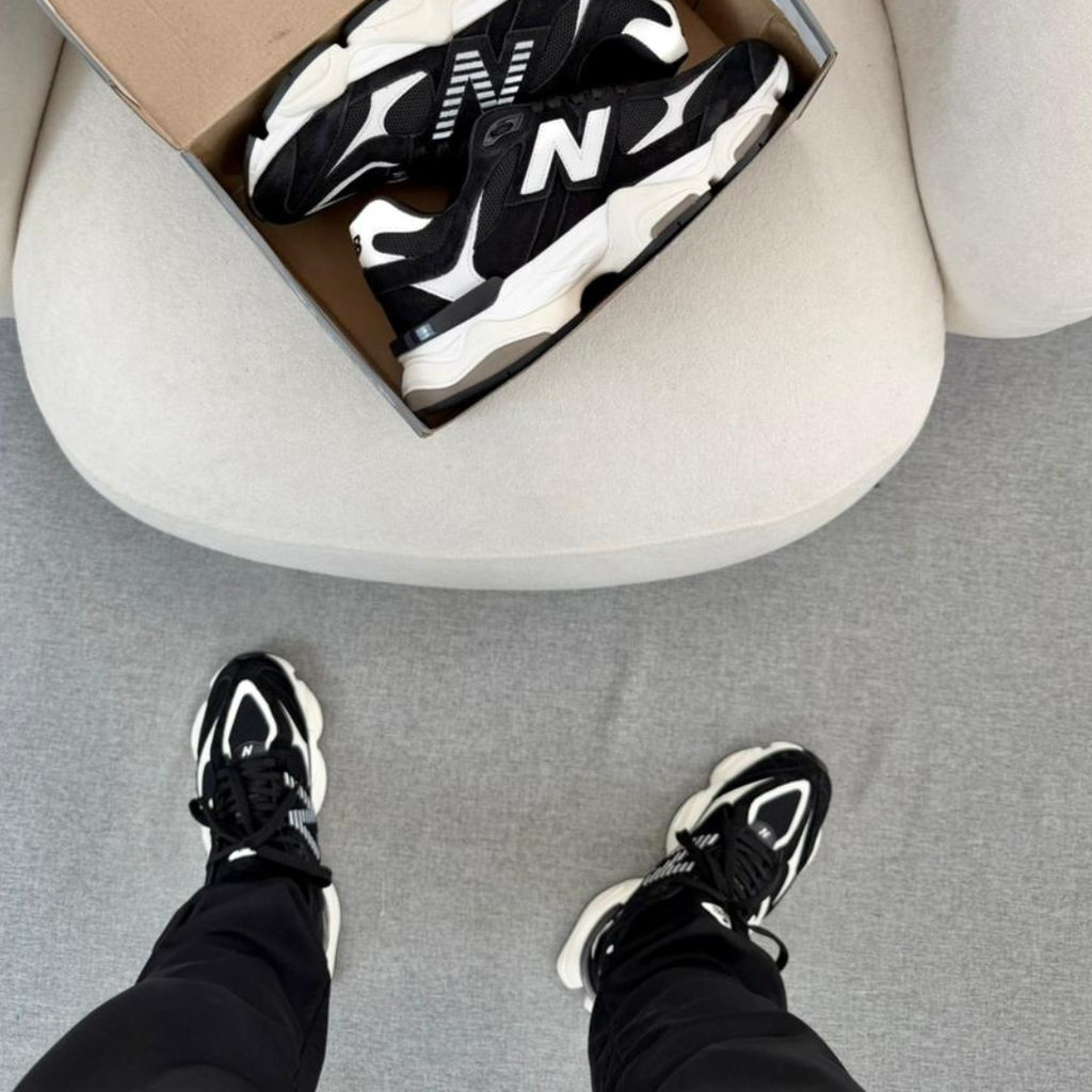 Tênis New Balance 9060 – Couro Ligitino Preto Branco